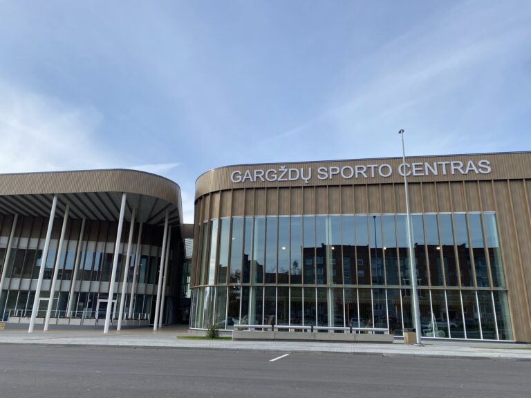 Gargzdu-daugiafunkcis-sporto-centras
